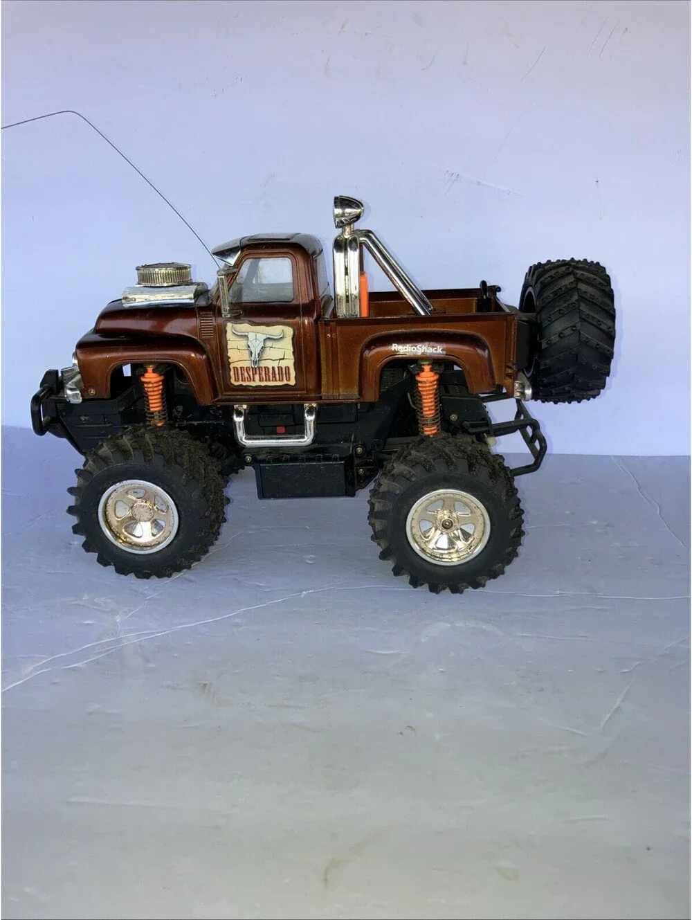 VINTAGE 1995 Radio Shack Off Roader Desperado RC Electric Pickup Truck RARE